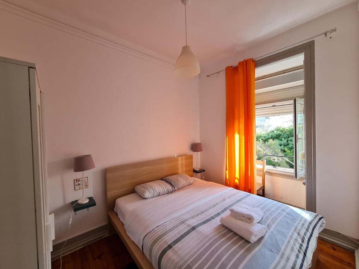 Shangri-La Hostel Anjos Lisboa Екстериор снимка