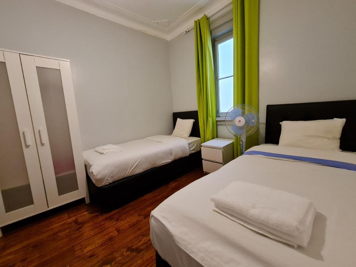 Shangri-La Hostel Anjos Lisboa Екстериор снимка