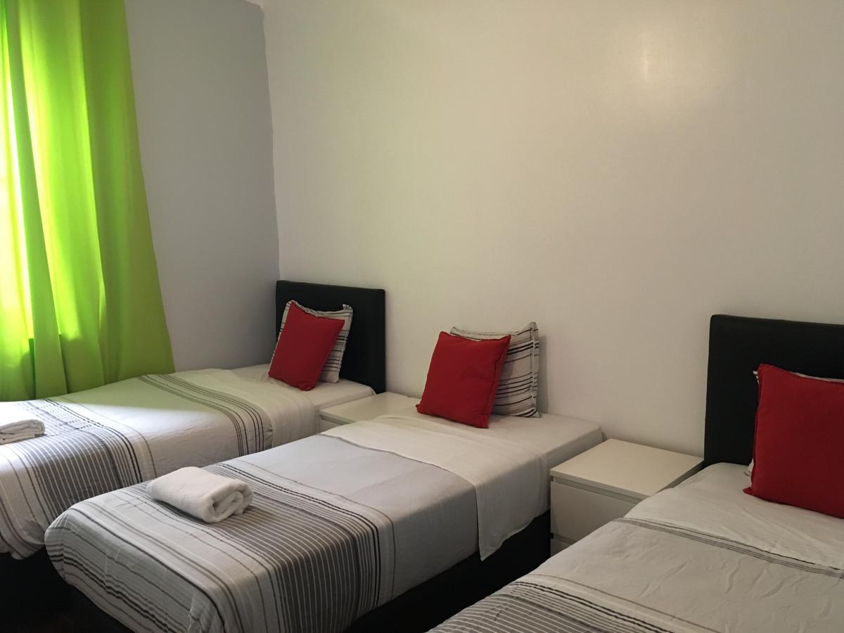 Shangri-La Hostel Anjos Lisboa Екстериор снимка