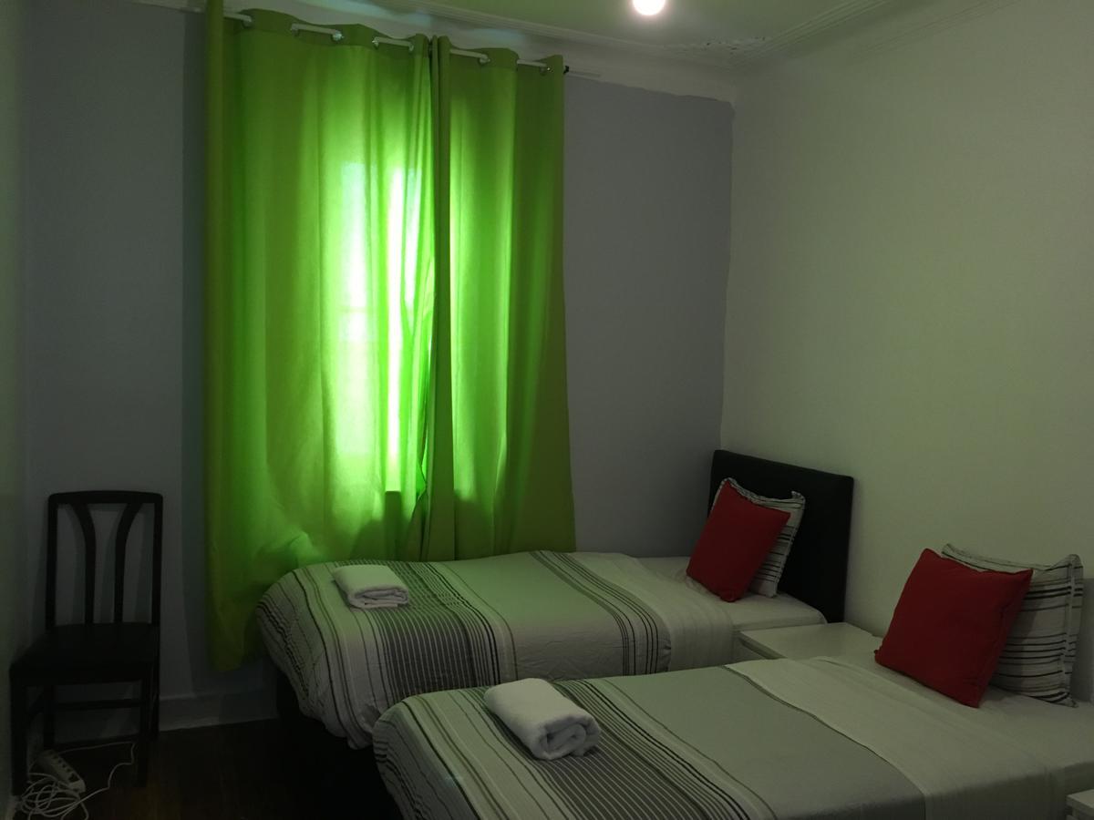 Shangri-La Hostel Anjos Lisboa Екстериор снимка